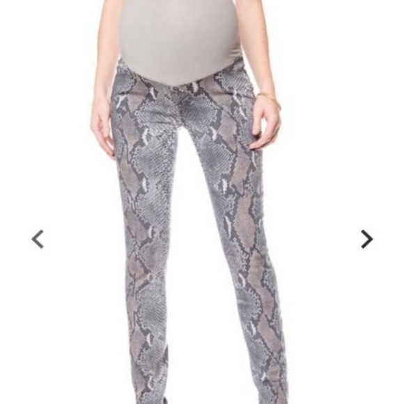 NWT GENETIC Stem Gray White Snakeskin Animal Print Maternity Skinny Pants - Picture 1 of 6